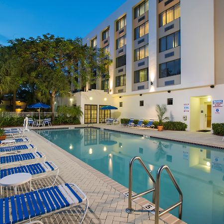 Holiday Inn Express Hotel & Suites Ft. Lauderdale-Plantation By Ihg Eksteriør bilde